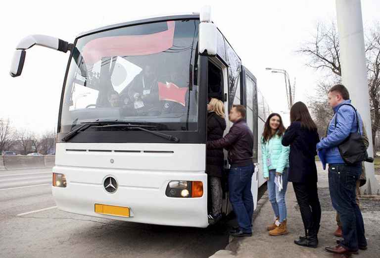 Заказ автобуса из поселок Коммунарка в д. Спас-Тешилово