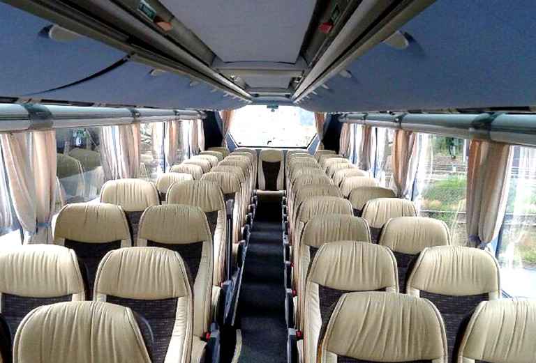 Междугородние пассажирские перевозки автобусами из Кандалакши в Санкт-Петербург