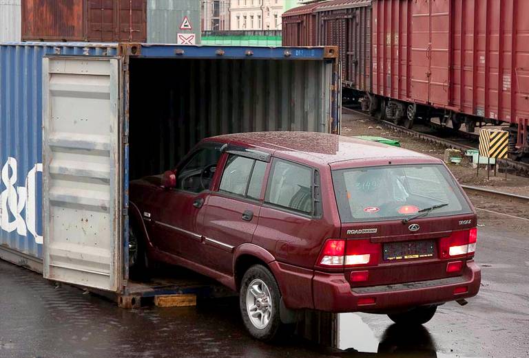 Перевозка жд контейнером автомобиля цены из Санкт-Петербурга в Новый Уренгой